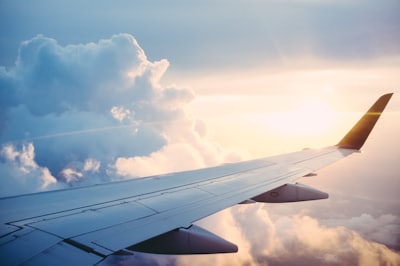 Cheap Flights to Las Vegas: Best Months, Airlines, and Booking Windows for 2026