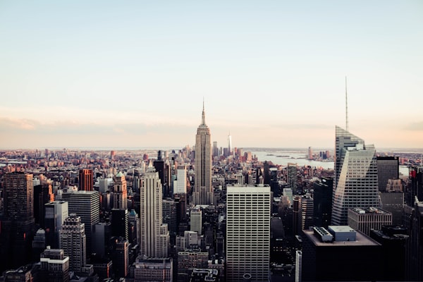 Cheap Flights to Los Angeles: Best Times to Book and Which Airlines Win in 2026